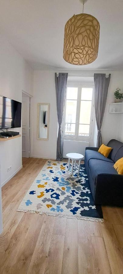 Agreable 2 Pieces - Rue Du Vieux Versailles Versalhes Exterior foto