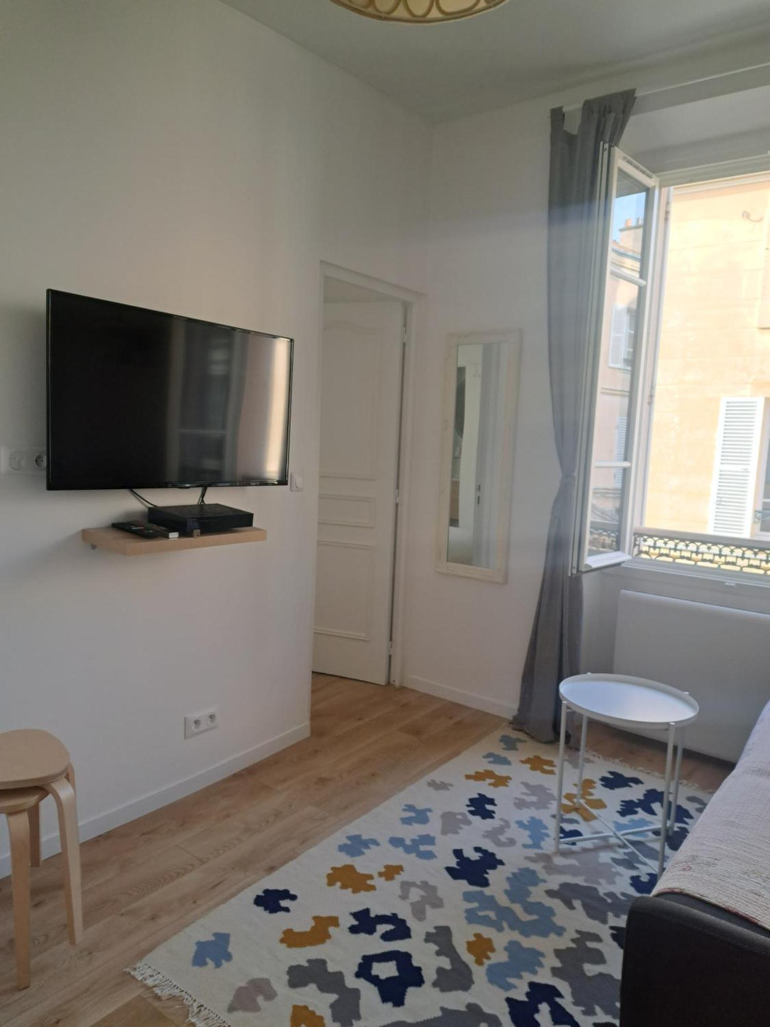 Agreable 2 Pieces - Rue Du Vieux Versailles Versalhes Exterior foto