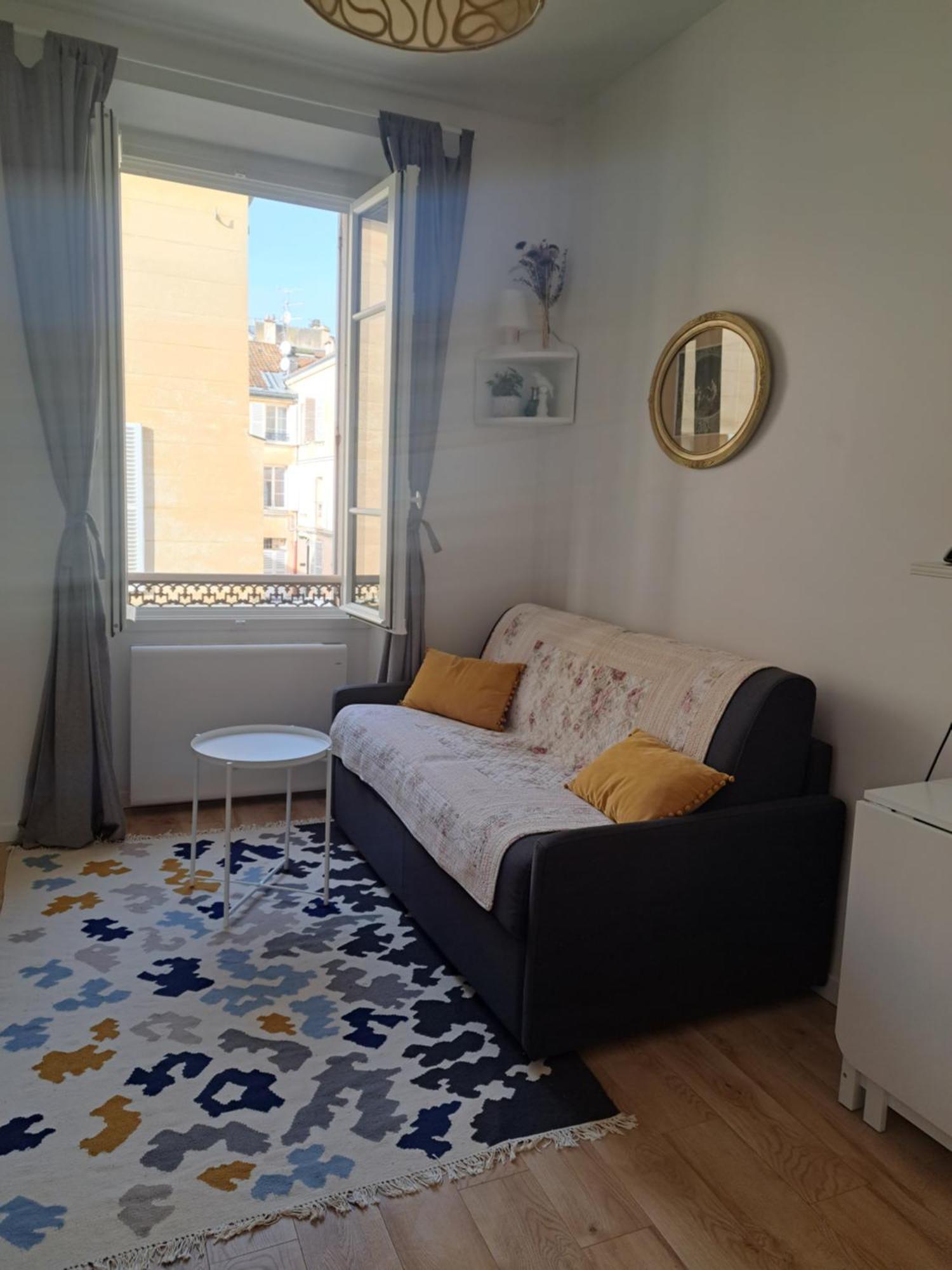 Agreable 2 Pieces - Rue Du Vieux Versailles Versalhes Exterior foto